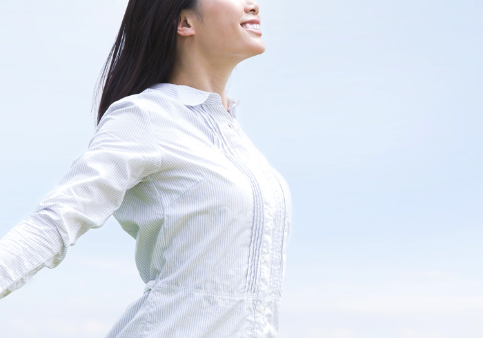 背中も涼しく快適 夏の下着としてもおすすめなヌーブラ ヌーブラ公式通販