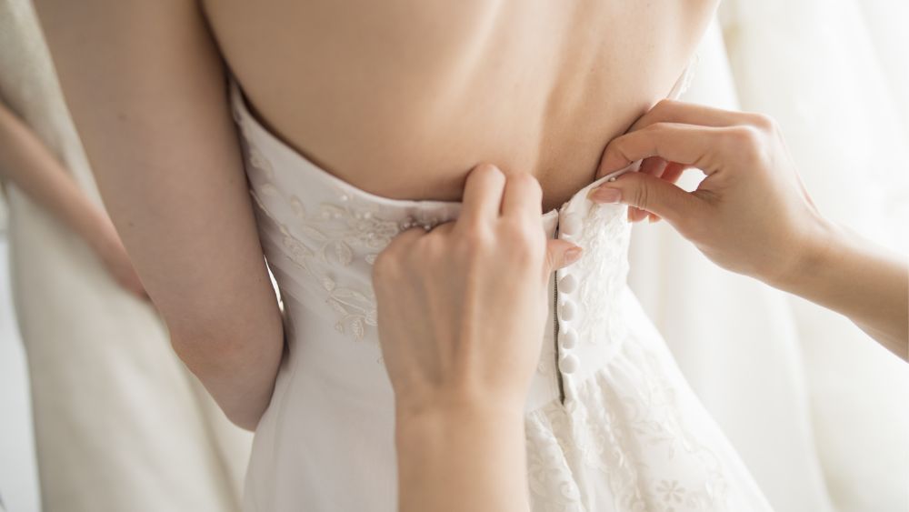 ウェディングドレスのときにヌーブラを検討する理由